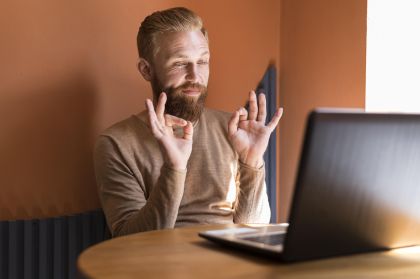 Online Bewerbungsgespräch: Mit diesen 7 Tipps überzeugen Sie