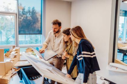 Studium oder Praxiserfahrung – Was ist wichtiger auf dem Markt?
